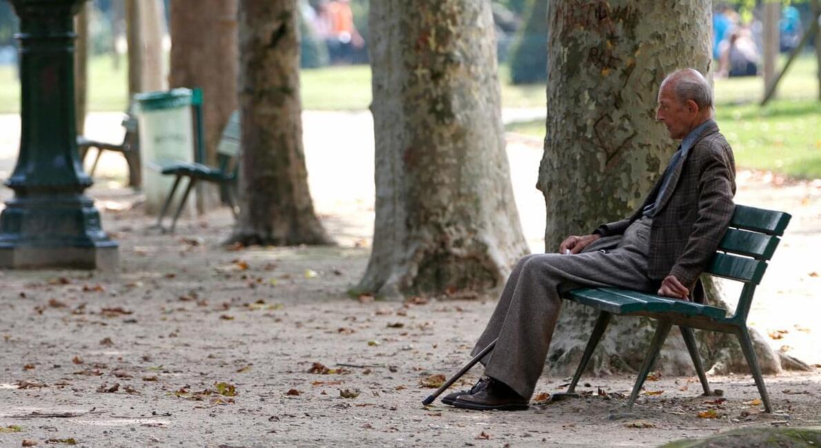 latest-longevity-figures-pose-retirement-saving-problem